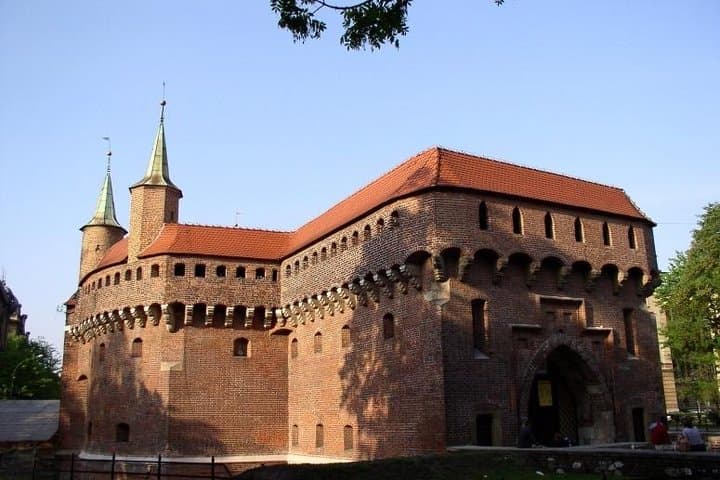 Krakow Electric Car City Tour — 2-Hour Sightseeing Drive photo 5
