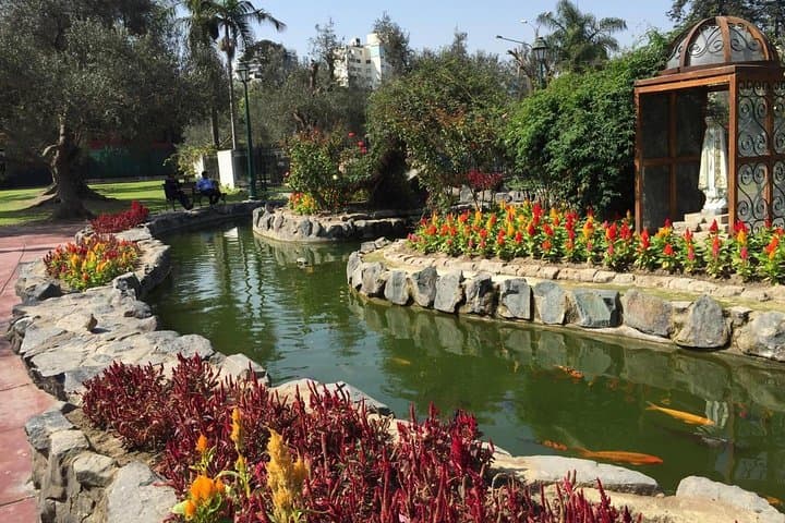 Explore Lima's Miraflores, Barranco & San Isidro: 3-Hour Small-Group Districts Tour photo 5