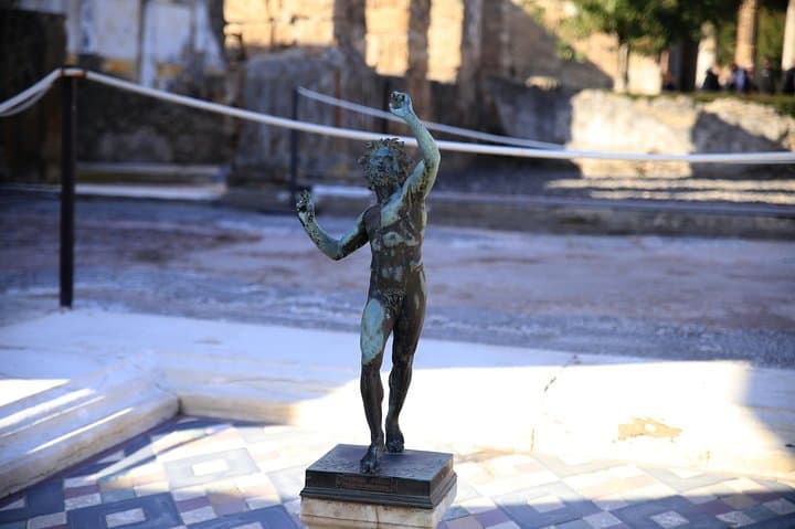 Pompeii Percy Jackson Kids Tour — Family Mythology Walk Through the Ruins photo 6
