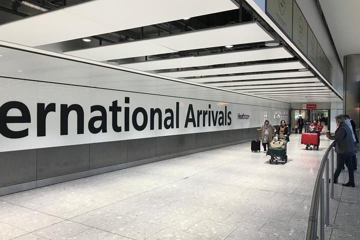 Maximize Your Heathrow Layover: Private 4–8 Hour London Highlights Tour