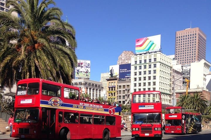 San Francisco Hop-On Hop-Off Deluxe: 20-Stop Sightseeing Tour photo 4
