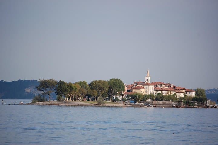Cruise the Borromean Isles: Isola Bella, Isola Madre & Pescatori photo 4