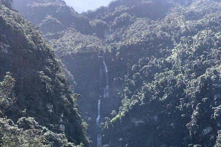 Hike La Chorrera & El Chiflón: Bogotá Day Trip to Colombia’s Highest Waterfall photo 2