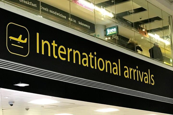 Private Gatwick Layover Tour — 4–8 Hour London Highlights (Westminster & Tower)
