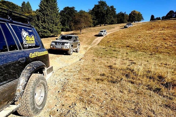 7-Day 4x4 Off‑Road Adventure in Transylvania: Transfagarasan & Transalpina photo 1