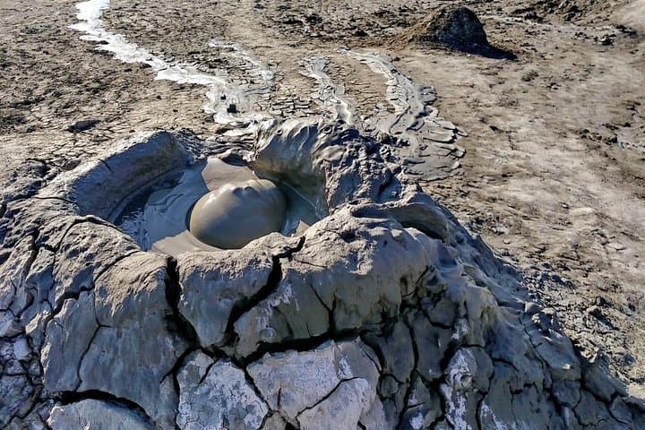 Exploring Gobustan: Rock Art, Mud Volcanoes & Baku’s Wild Coast