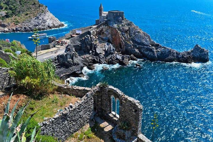 Private Cinque Terre Excursion from La Spezia — Riomaggiore, Manarola & Portovenere photo 2