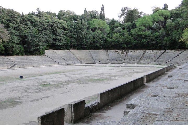 Rhodes Town Highlights and Faliraki Beach Day Trip photo 6