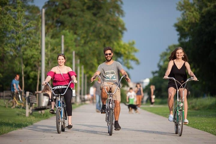 Night Vintage Bike Tour of Belgrade — Ride Like a Local