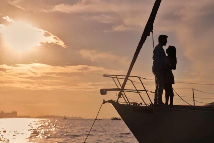 Private Sunset Sailing Tour in Rio de Janeiro: Sugarloaf Bay Evening Cruise photo 2