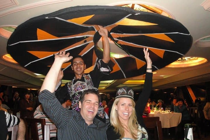 Nile Dinner Cruise in Cairo: Evening Buffet and Egyptian Folklore on a Private Boat