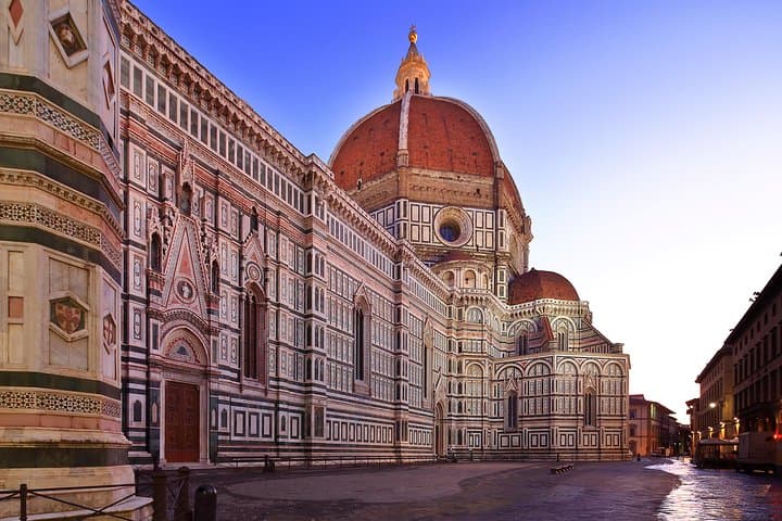 Guided Walking Tour of Florence: Duomo, Ponte Vecchio & Uffizi Highlights photo 6