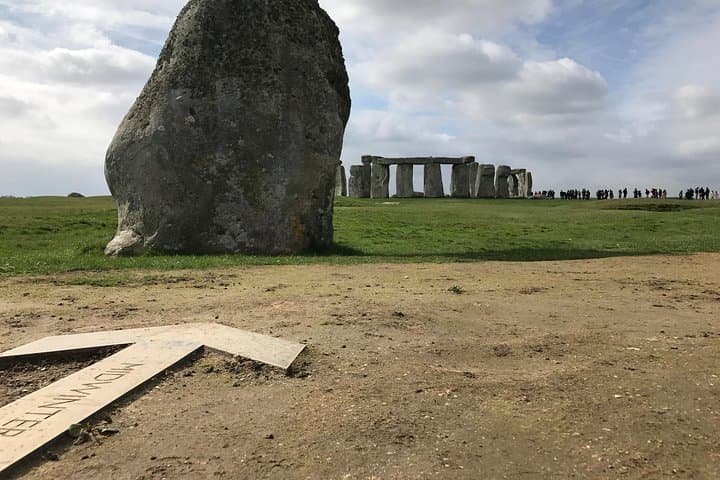 Stonehenge, Salisbury & Bath: Private Day Tour from London photo 3