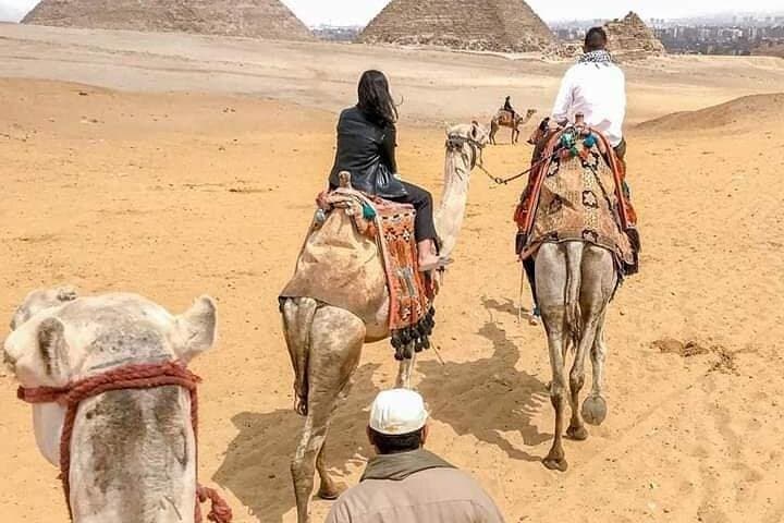 Camel Ride Around the Great Pyramids of Giza: What to Expect and Practical Tips photo 5