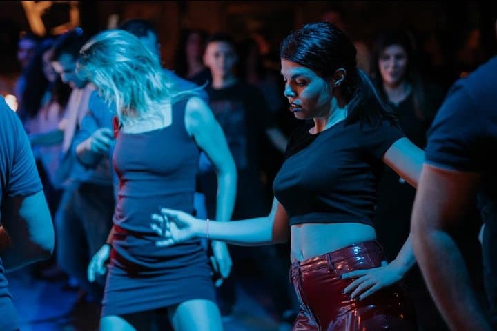 Sao Paulo Zouk Lovers Dance Experience — 90-Minute Brazilian Zouk Class