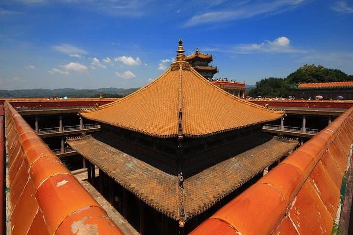 2-Day Private Chengde & Jinshanling Great Wall Tour from Beijing — Hike the Ming-Era Ramparts photo 3
