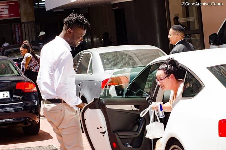 Cape Town Airport Transfers: Private Pickups & Drop-Offs to City and Waterfront photo 2
