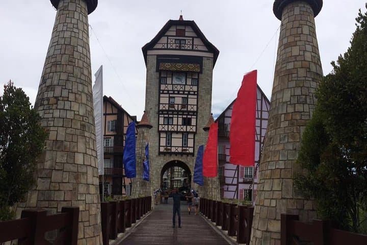 Genting Highlands & Bukit Tinggi Day Tour from Kuala Lumpur — Colmar Tropicale, Awana Skyway, Batu Caves