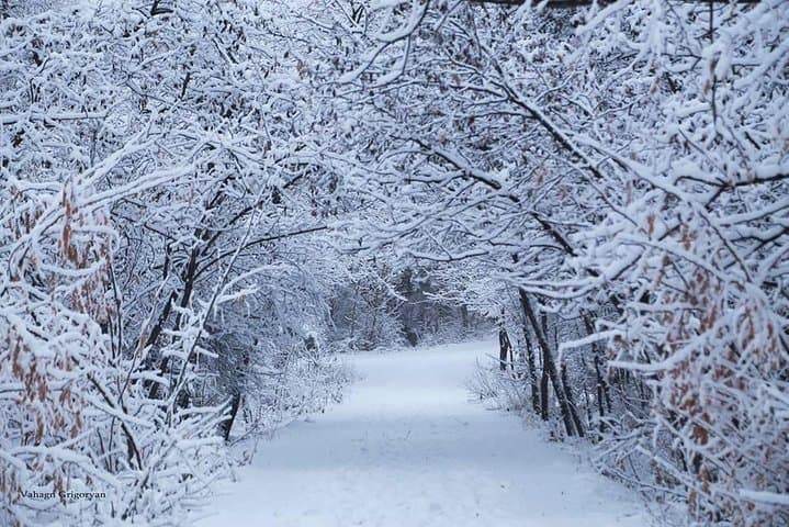 4-Day Winter Package from Yerevan: Sevan, Tsaghkadzor, Noravank & Jermuk photo 3