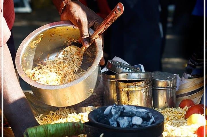 Savor Mumbai: Street Food Walking Tour Adventure photo 3