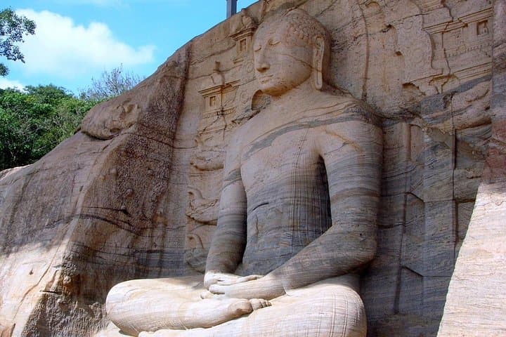 Dambulla and Polonnaruwa Day Tour from Habarana — Golden Temple to Ancient City photo 3