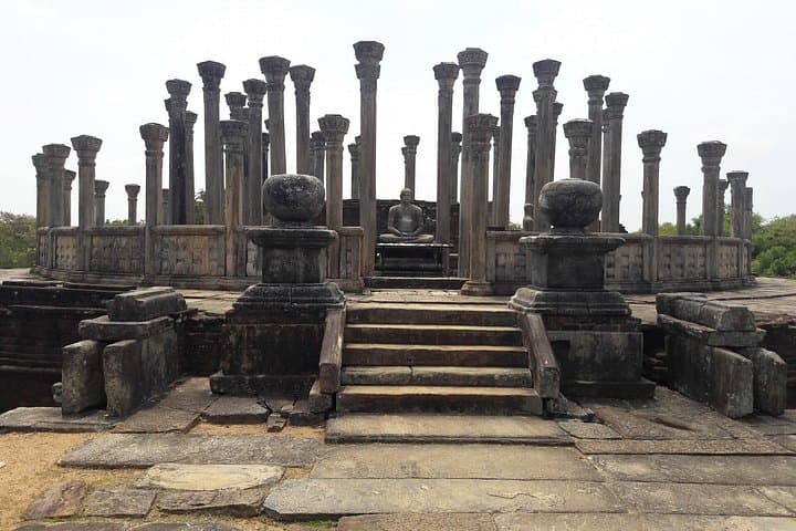 Dambulla and Polonnaruwa Day Tour from Negombo — UNESCO Temples & Ancient Capital photo 5