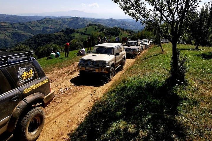 5-Day Off-Road Carpathians Jeep Adventure from Bucharest