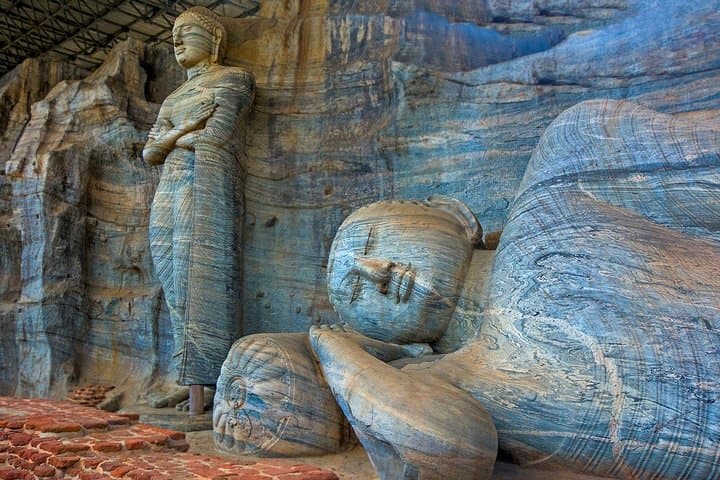 Polonnaruwa Ancient City Day Tour from Negombo: Explore Sri Lanka’s Medieval Capital