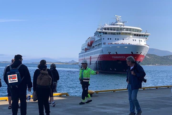 Two-Hour Ålesund Private Sightseeing Tour — Aksla Views & Art Nouveau Walk photo 3