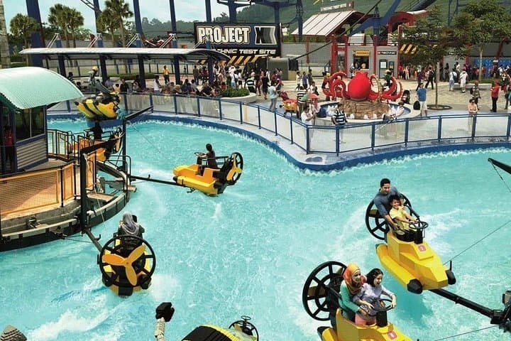 Private LEGOLAND Dubai Water Park Tour with Transfers — Family Waterpark Day Trip photo 4
