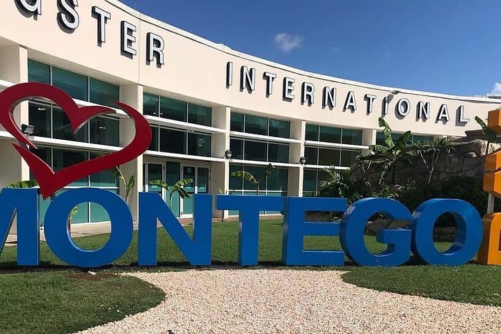 Montego Bay to Ocho Rios Private Airport Shuttle — Sangster MBJ Transfer photo 1