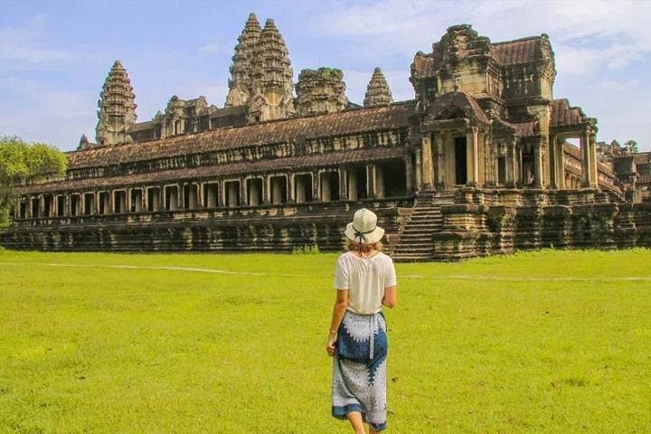 Full-Day Angkor Wat by Tuk-Tuk: Bayon, Ta Prohm & Pre Rup Sunset photo 4