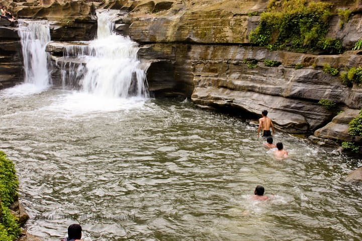 2-Day Bandarban Tour: Nafa-Khum Waterfall, Buddha Dhatu Jadi & Shoilo Propat photo 4