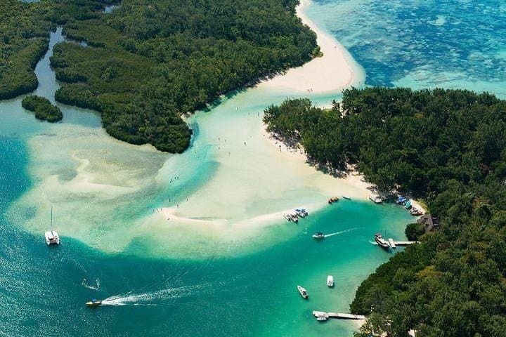 Speedboat to Ile aux Cerfs with GRSE Waterfall, BBQ Lunch & Open Bar photo 3