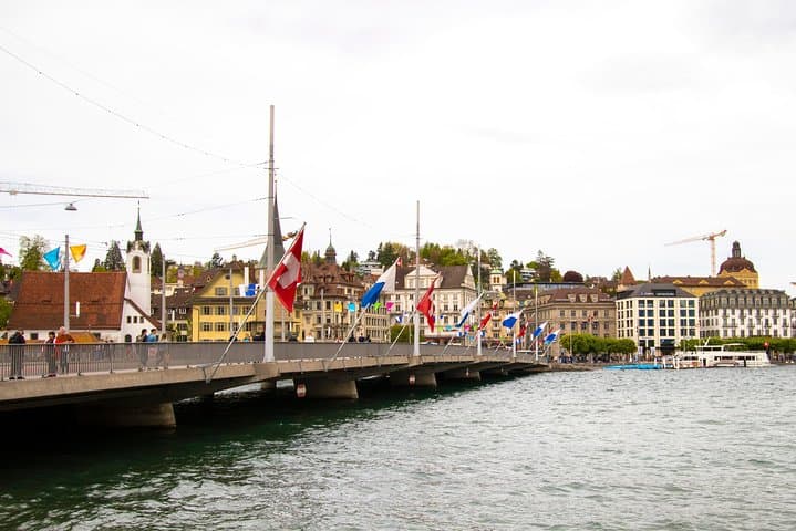 Architectural Lucerne: Private Guided Walk from Chapel Bridge to the KKL photo 2