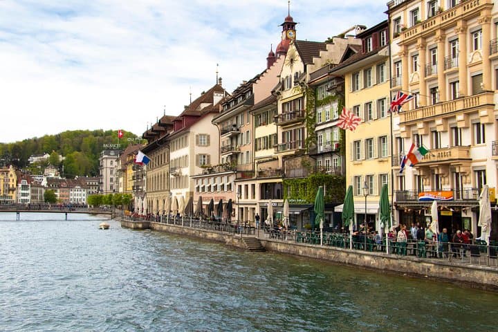 Architectural Lucerne: Private Guided Walk from Chapel Bridge to the KKL photo 4