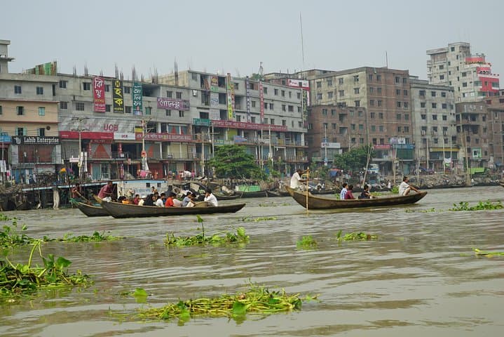 Full-Day Dhaka City Tour: Markets, Mosques & Riverfront Life photo 3