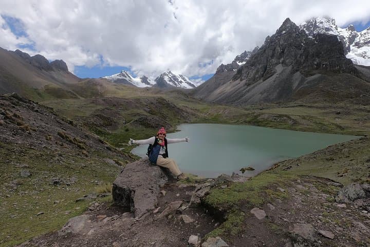 Ausangate 7 Lagoons Day Hike — Turquoise High‑Altitude Lakes & Hot Springs photo 4