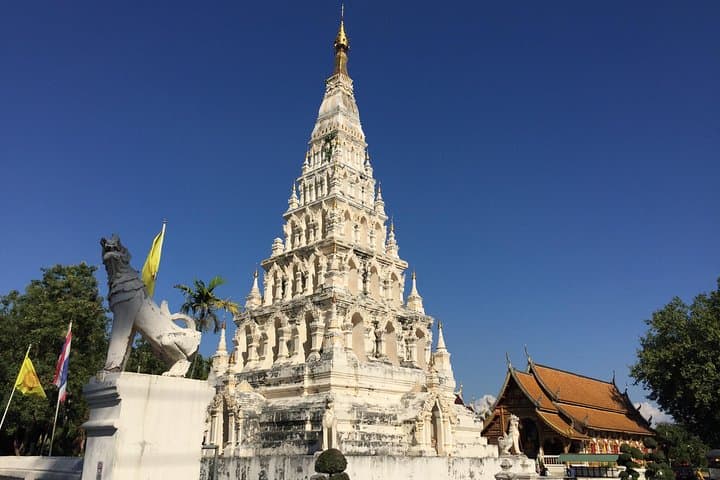 Carriage Tour to Wiang Kumkam: Explore Chiang Mai’s Lost City