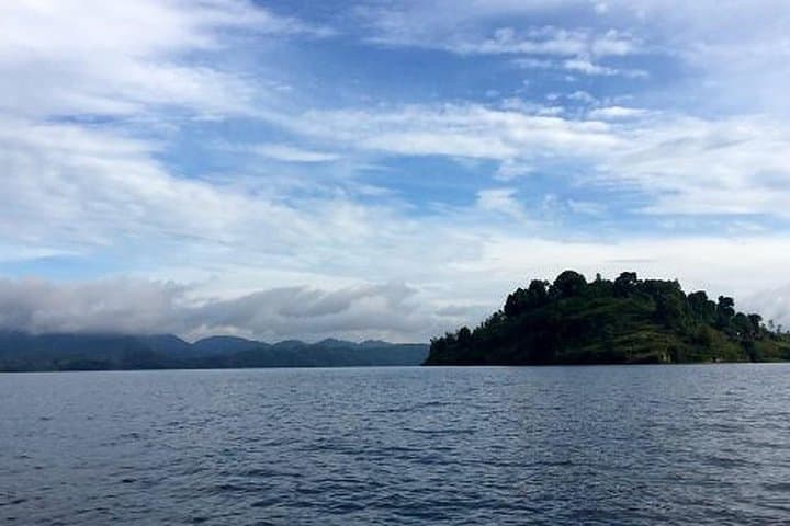 Camp on Ile de Cyuza: Lake Burera Island Camping near Musanze, Rwanda photo 3