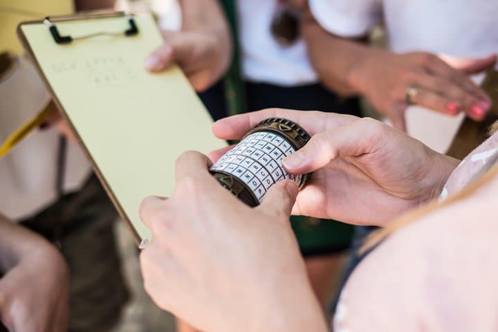 Offline Barcelona Treasure Hunt: The Artist Trail Through El Born photo 3