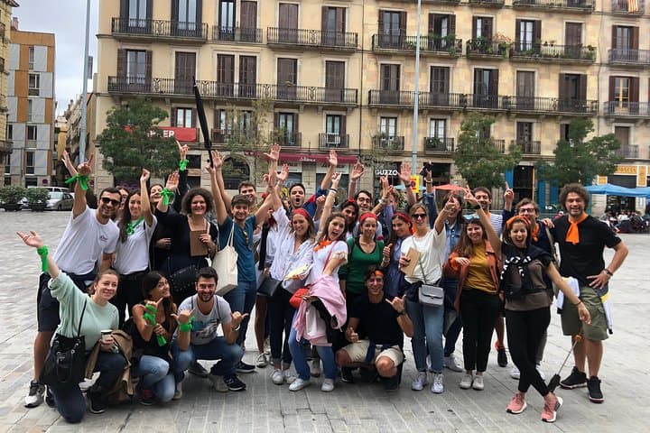 Offline Barcelona Treasure Hunt: The Artist Trail Through El Born photo 2