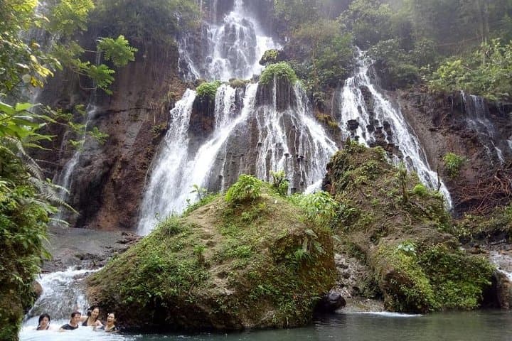 Tumpak Sewu Waterfall: 1-Day Hike from Malang to the 'Niagara of Java' photo 3