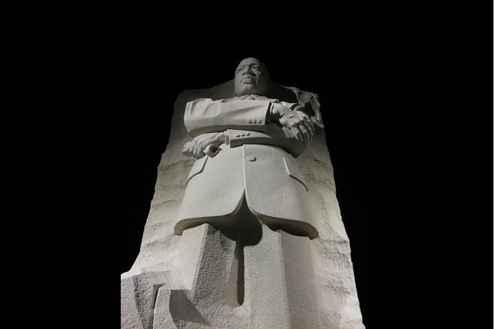 After-Dark Monuments: Washington DC Minibus Night Tour photo 4