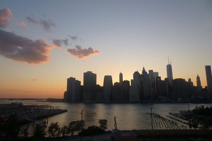 Night Walking Tour of Brooklyn Heights and DUMBO in Italian photo 3