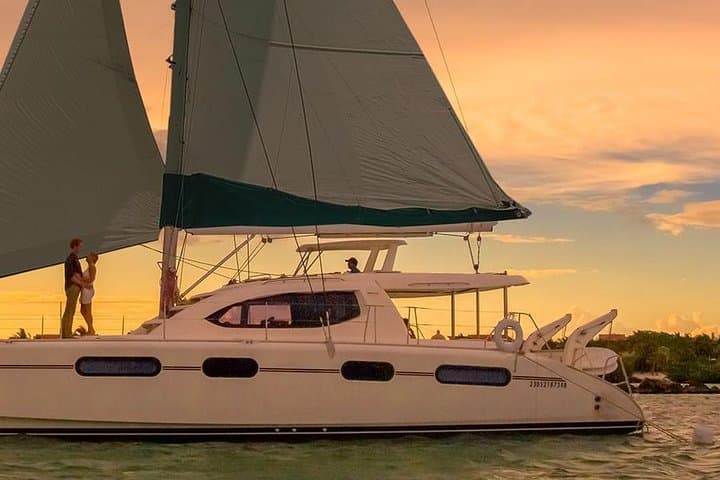 Sunset Catamaran Cruise: Luxury Sailboat Experience in Cancun photo 3