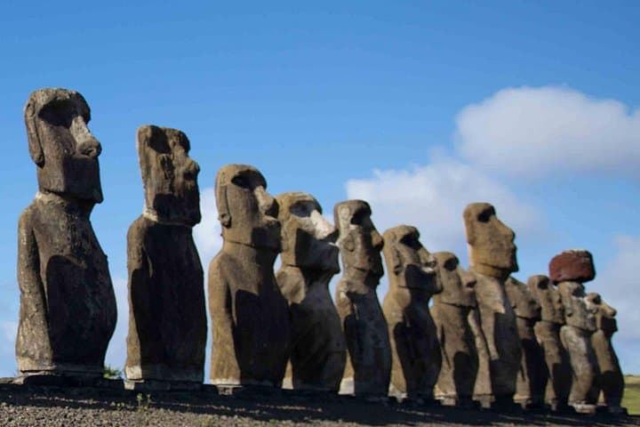 Sunset Walk to the Seven Moais on Rapa Nui — Half-Day Guided Tour from Hanga Roa photo 2