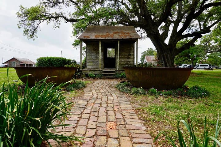 Explore St. Joseph Plantation: Guided Sugarcane Tour Near New Orleans photo 5