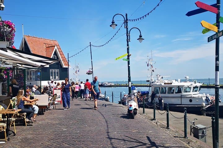 Amsterdam to Zaanse Schans & Volendam: Windmills, Cheese and Canal Walking Tour photo 1