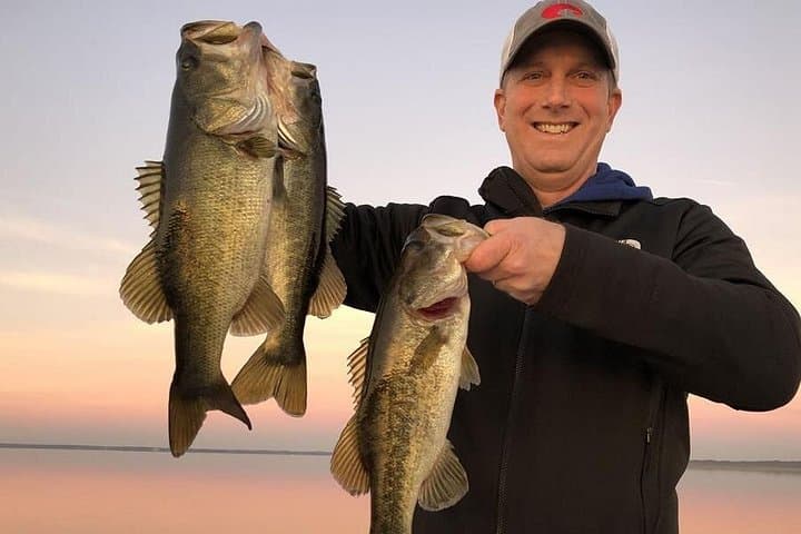 Winter Haven Chain Private Bass Fishing Charter — 4-Hour Guided Trip on Central Florida Lakes photo 2